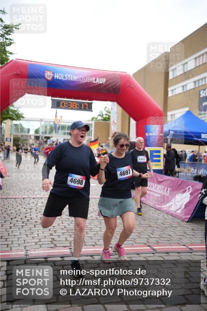 12.06.2026 - Holstenköstenlauf LAZAROV Photography http://msf.ph/oto/9737332 12.06.2026 18:08:15 Laufen 3036, 3447, 4221, 4336, 4465, 4497, 4697, 4698 meine-sportfotos.de