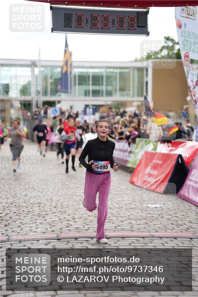 12.06.2026 - Holstenköstenlauf LAZAROV Photography http://msf.ph/oto/9737346 12.06.2026 18:08:07 Laufen 3632, 4399, 4465, 4494, 4495, 4497, 4697, 4698 meine-sportfotos.de