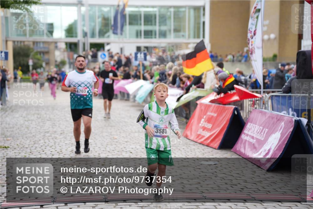 12.06.2026 - Holstenköstenlauf LAZAROV Photography http://msf.ph/oto/9737354 12.06.2026 18:07:58 Laufen 3580, 3581, 4135, 4703 meine-sportfotos.de