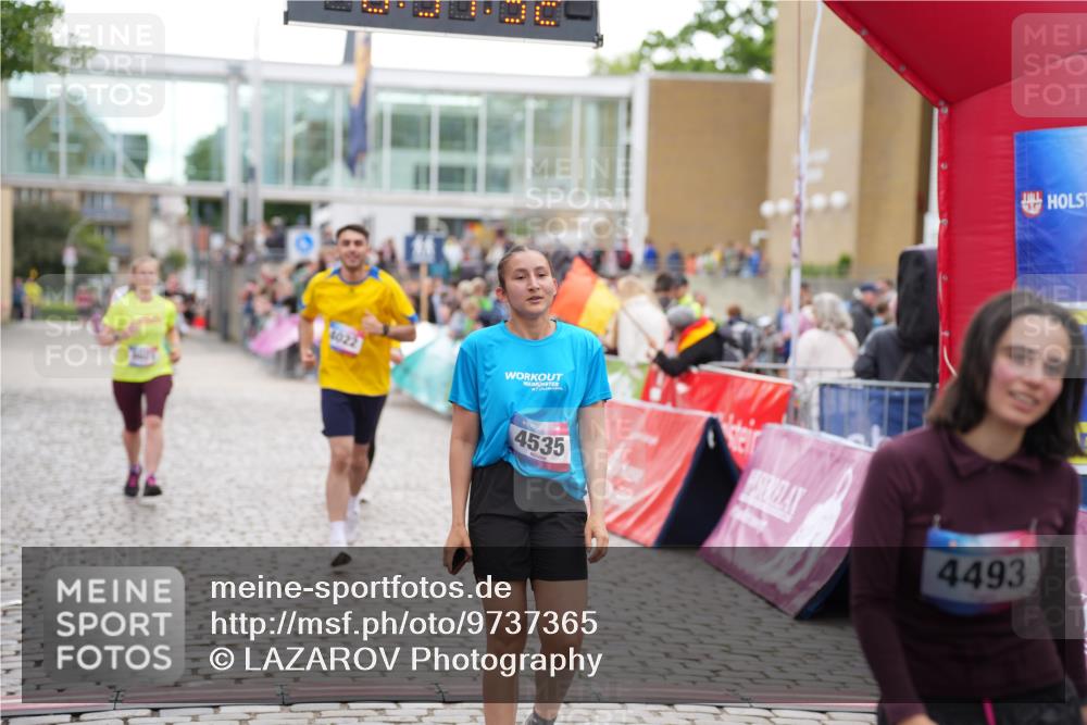 12.06.2026 - Holstenköstenlauf LAZAROV Photography http://msf.ph/oto/9737365 12.06.2026 18:07:50 Laufen 4022, 4024, 4493, 4535, 4603 meine-sportfotos.de