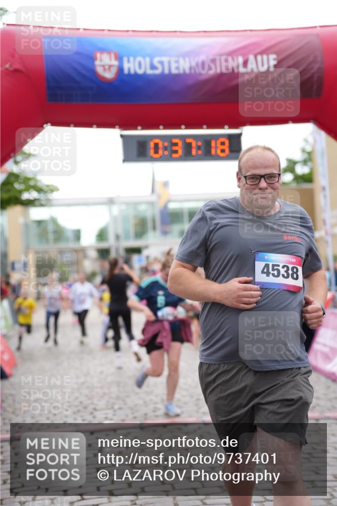 12.06.2026 - Holstenköstenlauf LAZAROV Photography http://msf.ph/oto/9737401 12.06.2026 18:07:17 Laufen 4001, 4005, 4538, 4644, 4646, 4908 meine-sportfotos.de