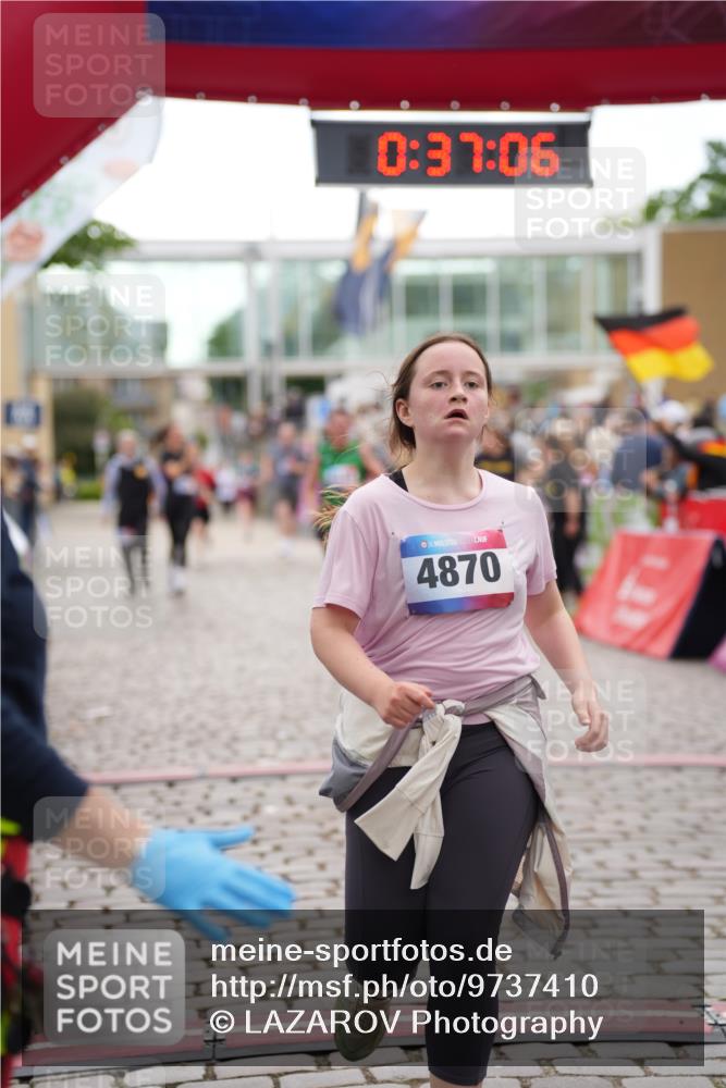 12.06.2026 - Holstenköstenlauf LAZAROV Photography http://msf.ph/oto/9737410 12.06.2026 18:07:05 Laufen 4134, 4138, 4870 meine-sportfotos.de