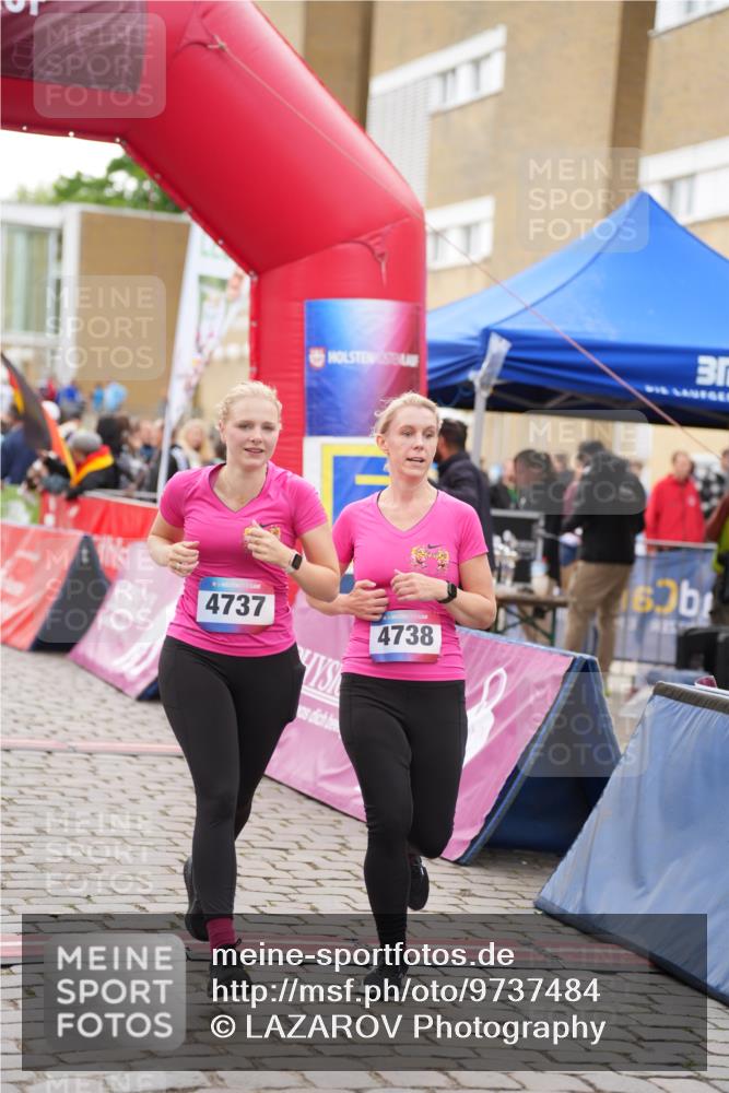 12.06.2026 - Holstenköstenlauf LAZAROV Photography http://msf.ph/oto/9737484 12.06.2026 18:06:02 Laufen 3545, 3546, 4403, 4696, 4737, 4738 meine-sportfotos.de