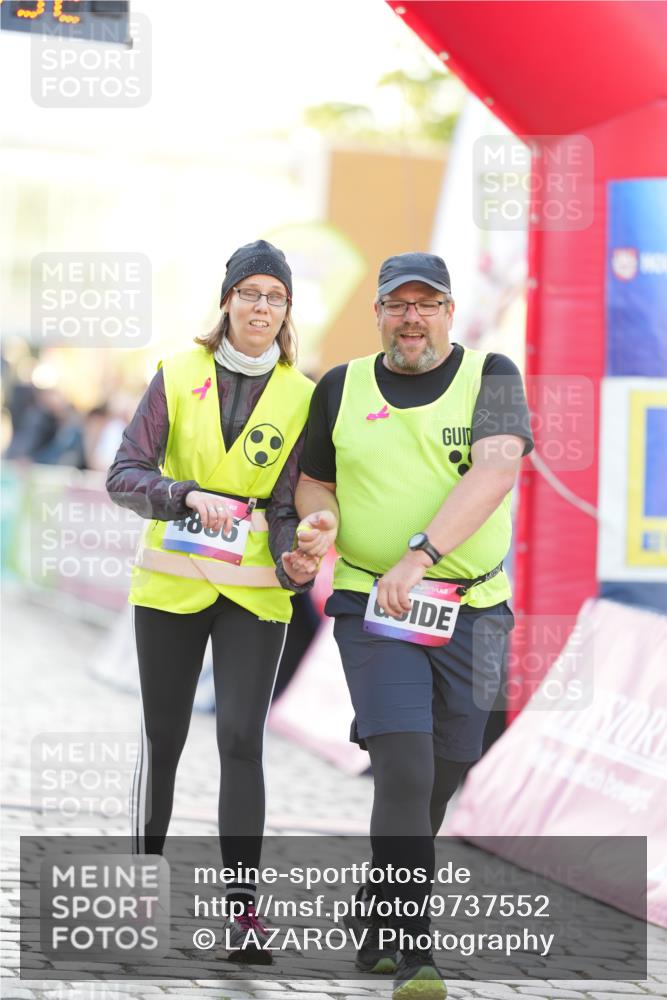 12.06.2026 - Holstenköstenlauf LAZAROV Photography http://msf.ph/oto/9737552 12.06.2026 20:24:51 Laufen 4866 meine-sportfotos.de