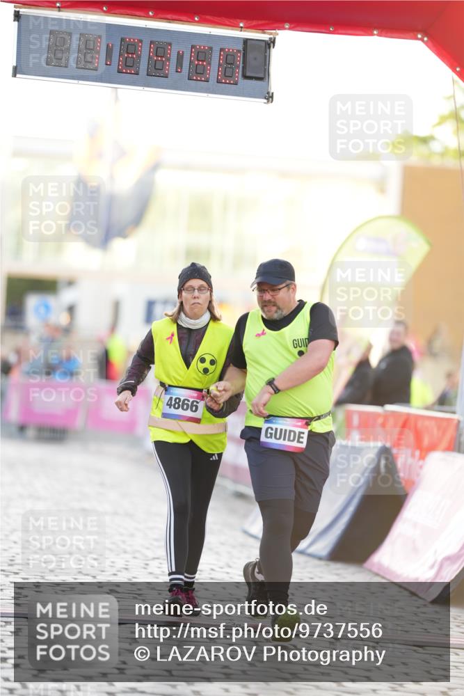 12.06.2026 - Holstenköstenlauf LAZAROV Photography http://msf.ph/oto/9737556 12.06.2026 20:24:49 Laufen 4866 meine-sportfotos.de