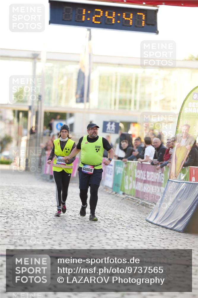 12.06.2026 - Holstenköstenlauf LAZAROV Photography http://msf.ph/oto/9737565 12.06.2026 20:24:45 Laufen 3207, 4866 meine-sportfotos.de