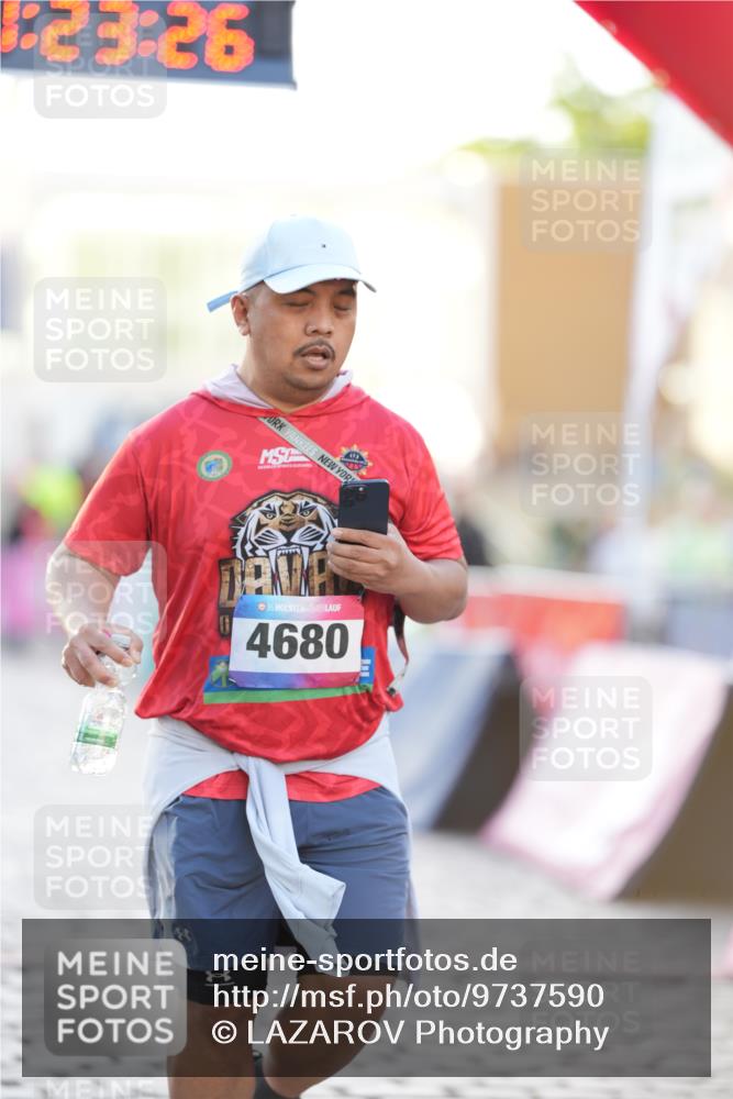 12.06.2026 - Holstenköstenlauf LAZAROV Photography http://msf.ph/oto/9737590 12.06.2026 20:23:25 Laufen 4680 meine-sportfotos.de