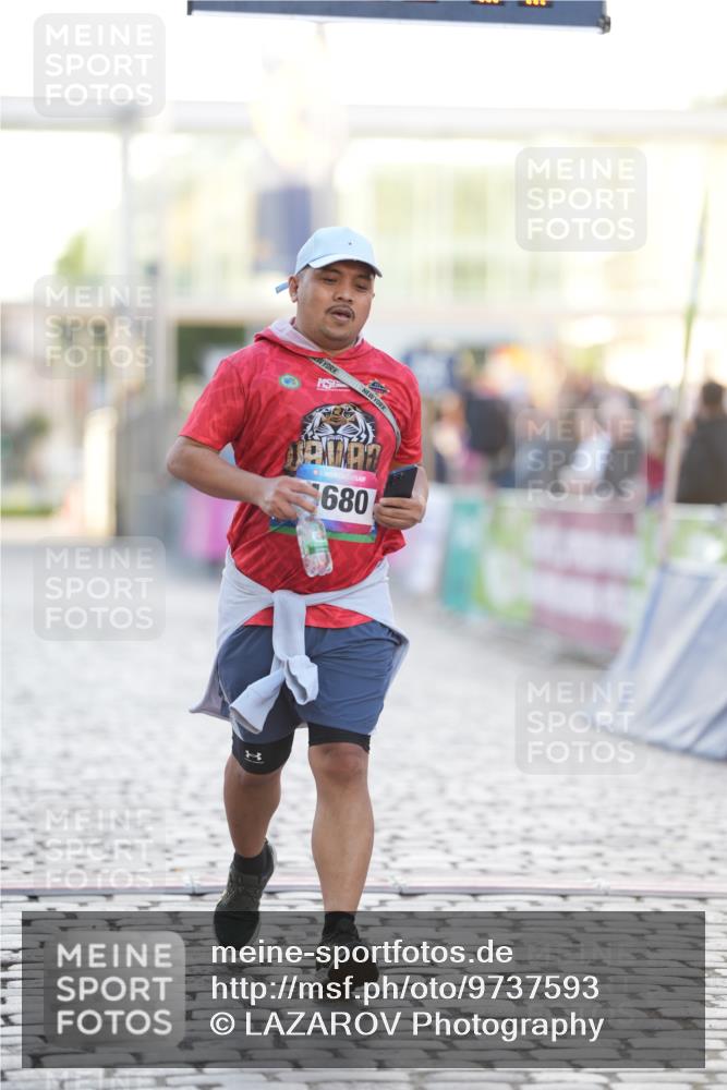 12.06.2026 - Holstenköstenlauf LAZAROV Photography http://msf.ph/oto/9737593 12.06.2026 20:23:23 Laufen 4680 meine-sportfotos.de