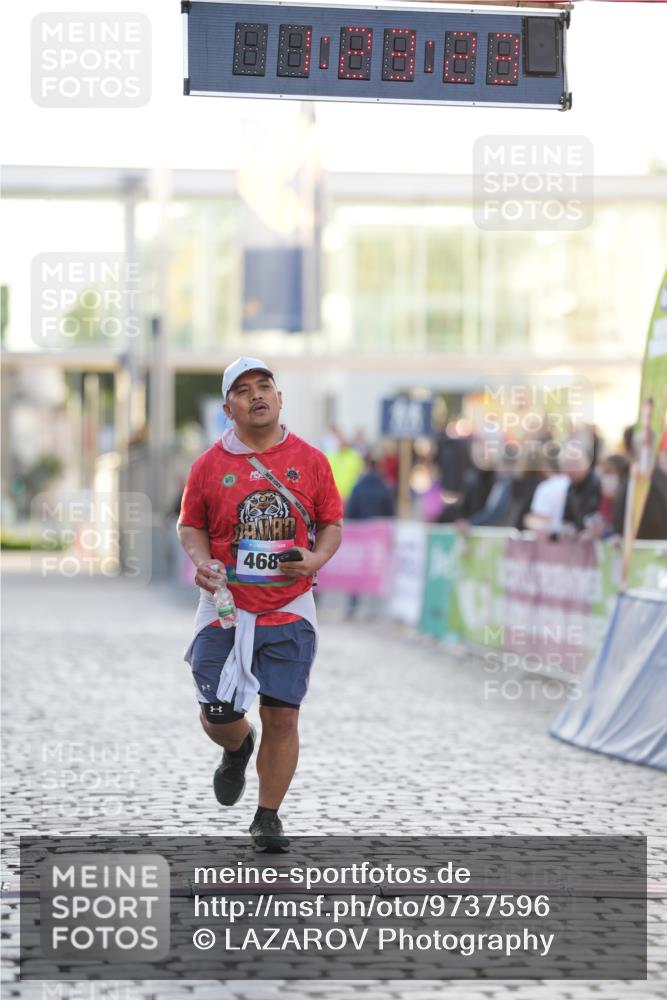 12.06.2026 - Holstenköstenlauf LAZAROV Photography http://msf.ph/oto/9737596 12.06.2026 20:23:22 Laufen 4680 meine-sportfotos.de