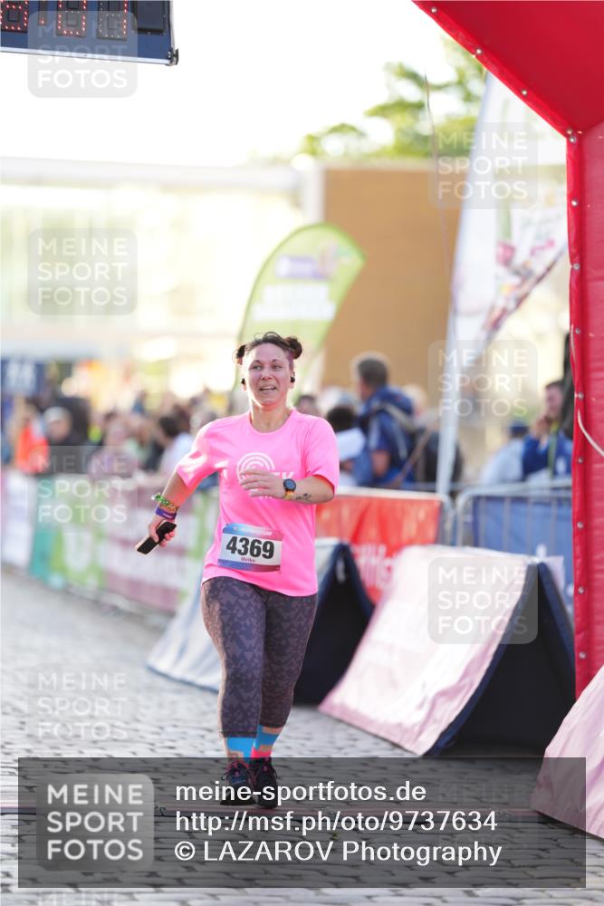 12.06.2026 - Holstenköstenlauf LAZAROV Photography http://msf.ph/oto/9737634 12.06.2026 20:17:59 Laufen 4369 meine-sportfotos.de