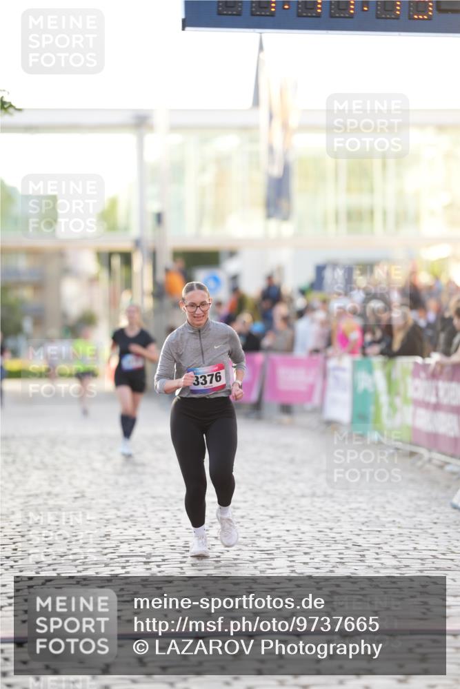12.06.2026 - Holstenköstenlauf LAZAROV Photography http://msf.ph/oto/9737665 12.06.2026 20:17:13 Laufen 3376 meine-sportfotos.de