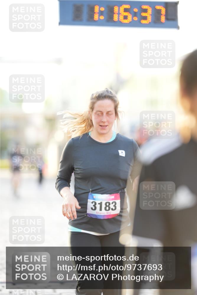 12.06.2026 - Holstenköstenlauf LAZAROV Photography http://msf.ph/oto/9737693 12.06.2026 20:16:35 Laufen 3109, 3110, 3183, 3481 meine-sportfotos.de