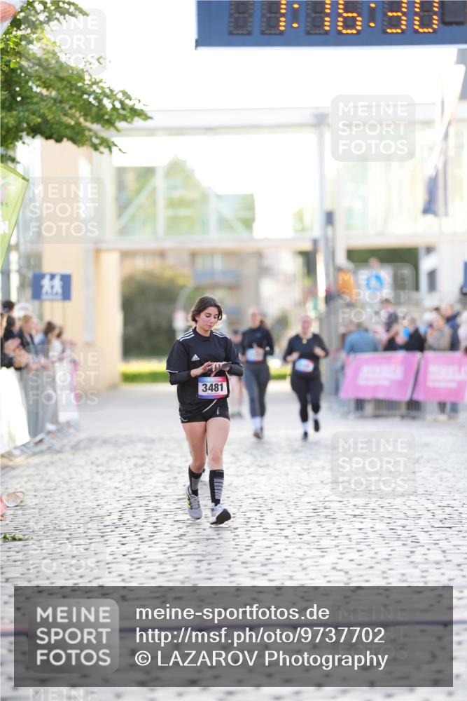 12.06.2026 - Holstenköstenlauf LAZAROV Photography http://msf.ph/oto/9737702 12.06.2026 20:16:29 Laufen 3481 meine-sportfotos.de