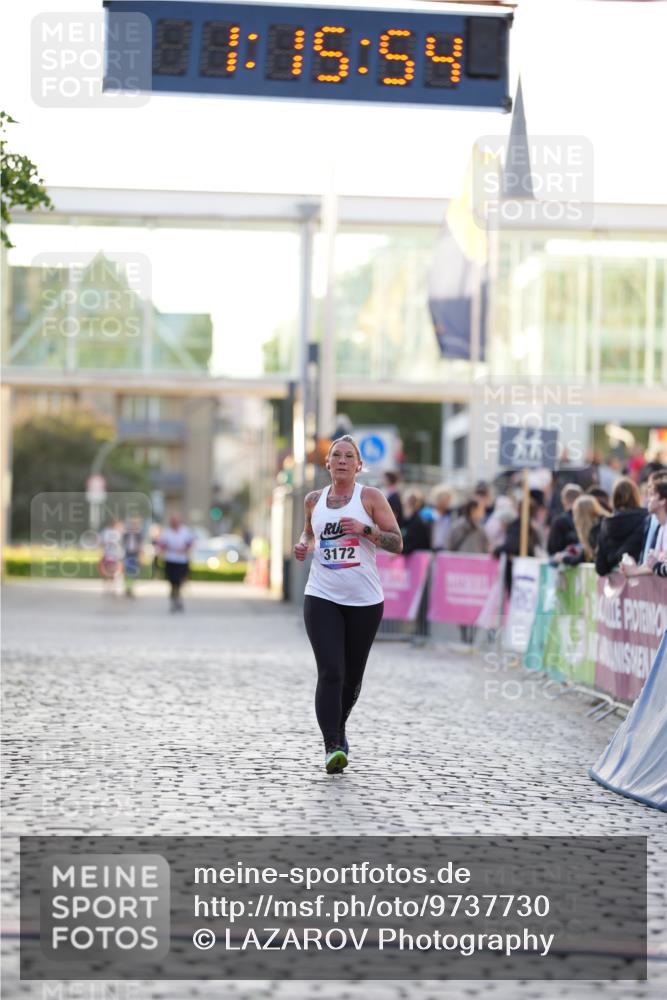 12.06.2026 - Holstenköstenlauf LAZAROV Photography http://msf.ph/oto/9737730 12.06.2026 20:15:53 Laufen 3172 meine-sportfotos.de