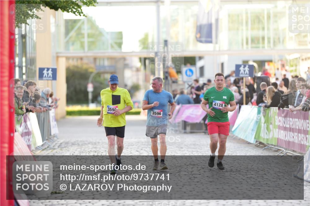 12.06.2026 - Holstenköstenlauf LAZAROV Photography http://msf.ph/oto/9737741 12.06.2026 20:15:31 Laufen  meine-sportfotos.de