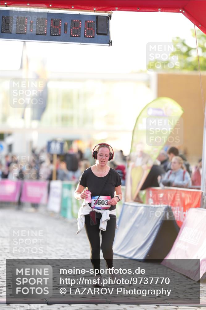 12.06.2026 - Holstenköstenlauf LAZAROV Photography http://msf.ph/oto/9737770 12.06.2026 20:14:25 Laufen 3603 meine-sportfotos.de