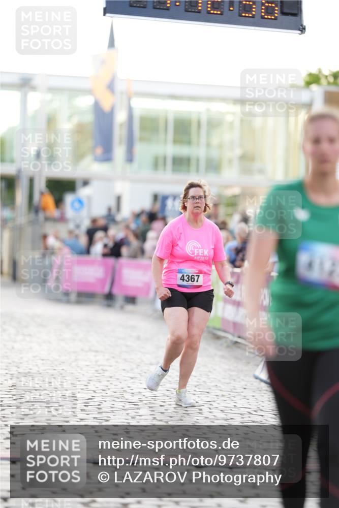 12.06.2026 - Holstenköstenlauf LAZAROV Photography http://msf.ph/oto/9737807 12.06.2026 20:12:55 Laufen 3091, 4123, 4133, 4367 meine-sportfotos.de