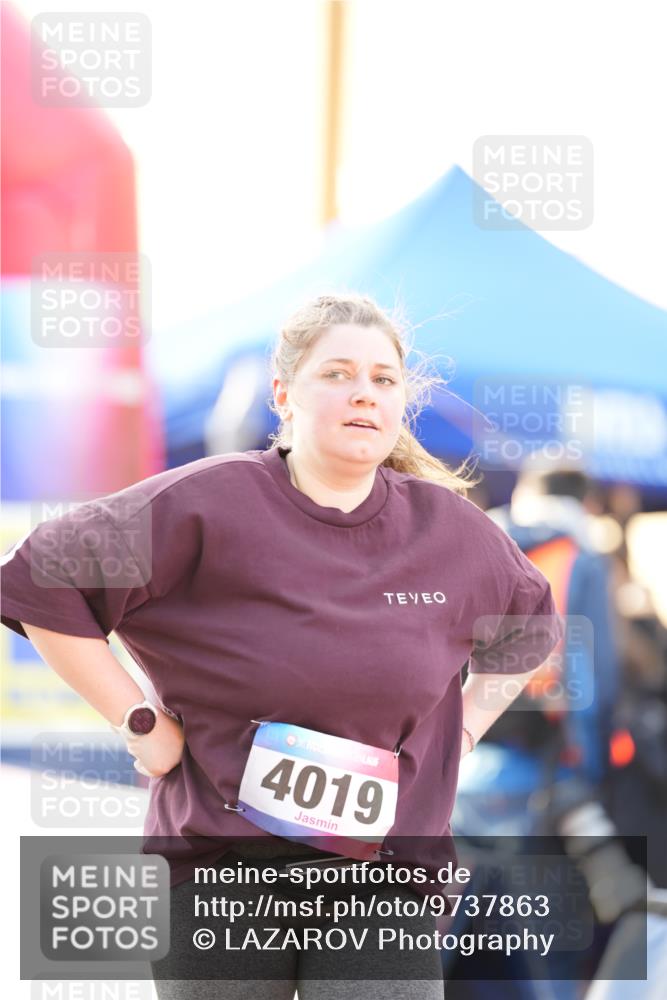 12.06.2026 - Holstenköstenlauf LAZAROV Photography http://msf.ph/oto/9737863 12.06.2026 20:11:58 Laufen 3306, 3335, 4019 meine-sportfotos.de