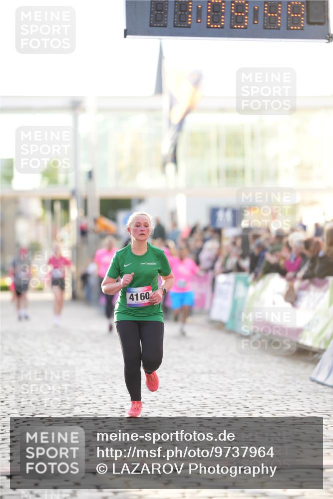 12.06.2026 - Holstenköstenlauf LAZAROV Photography http://msf.ph/oto/9737964 12.06.2026 20:09:49 Laufen 3588, 4160 meine-sportfotos.de