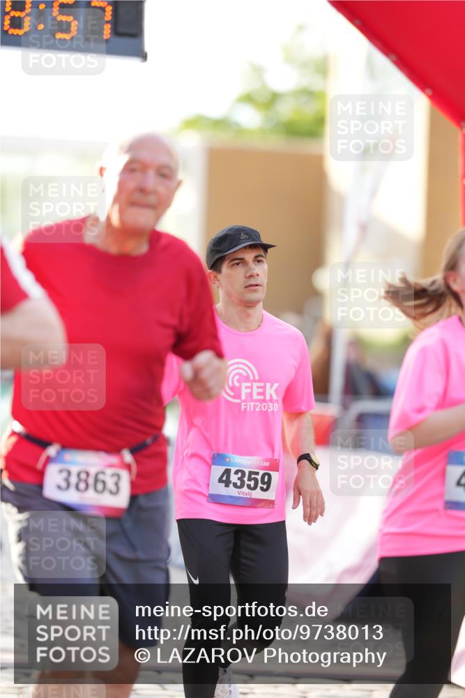 12.06.2026 - Holstenköstenlauf LAZAROV Photography http://msf.ph/oto/9738013 12.06.2026 20:08:56 Laufen 3650, 3863, 4359, 4360 meine-sportfotos.de