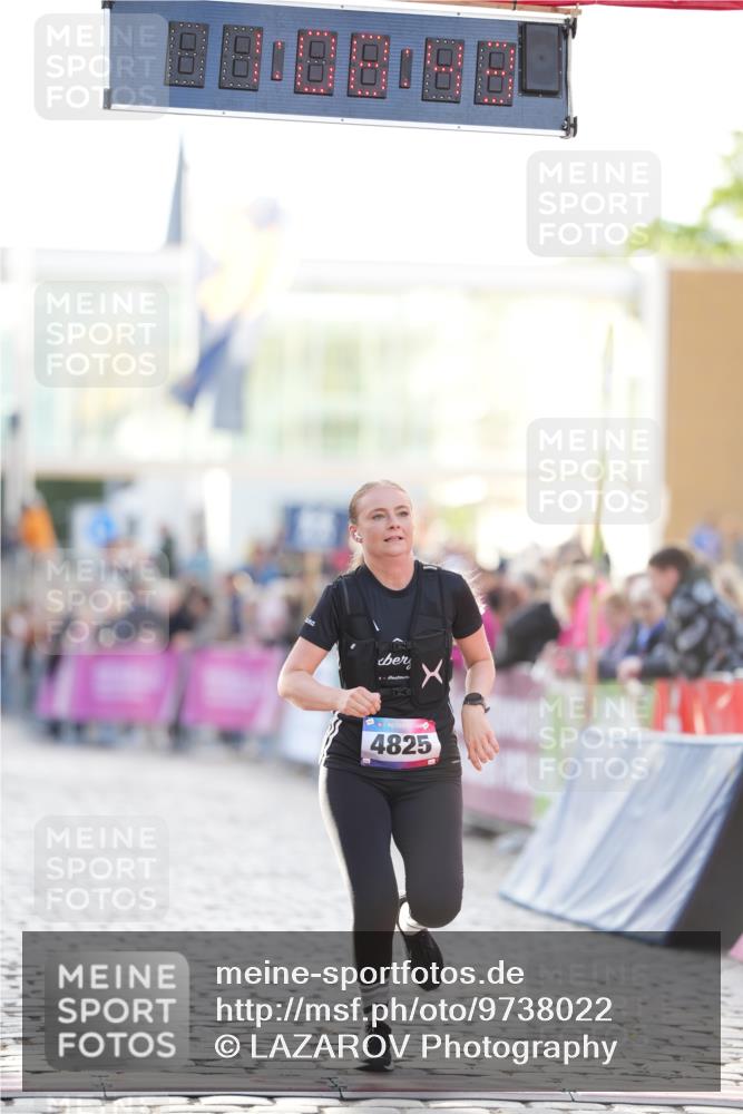 12.06.2026 - Holstenköstenlauf LAZAROV Photography http://msf.ph/oto/9738022 12.06.2026 20:08:43 Laufen 4825 meine-sportfotos.de