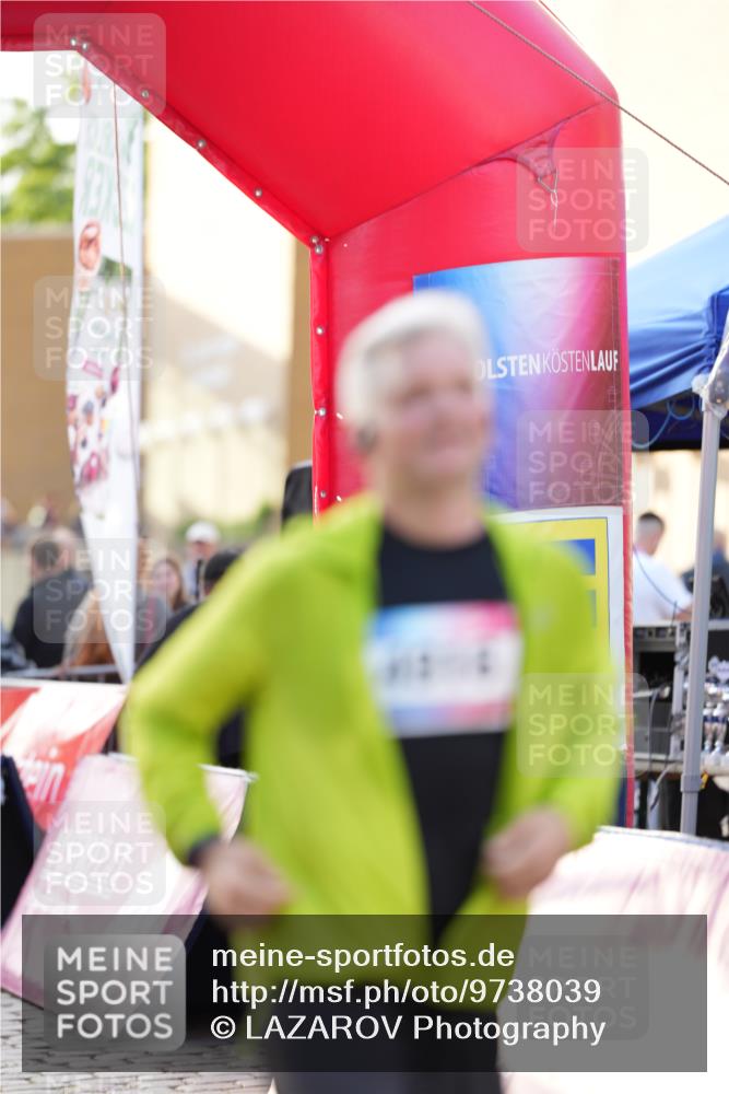 12.06.2026 - Holstenköstenlauf LAZAROV Photography http://msf.ph/oto/9738039 12.06.2026 20:08:19 Laufen 4916 meine-sportfotos.de