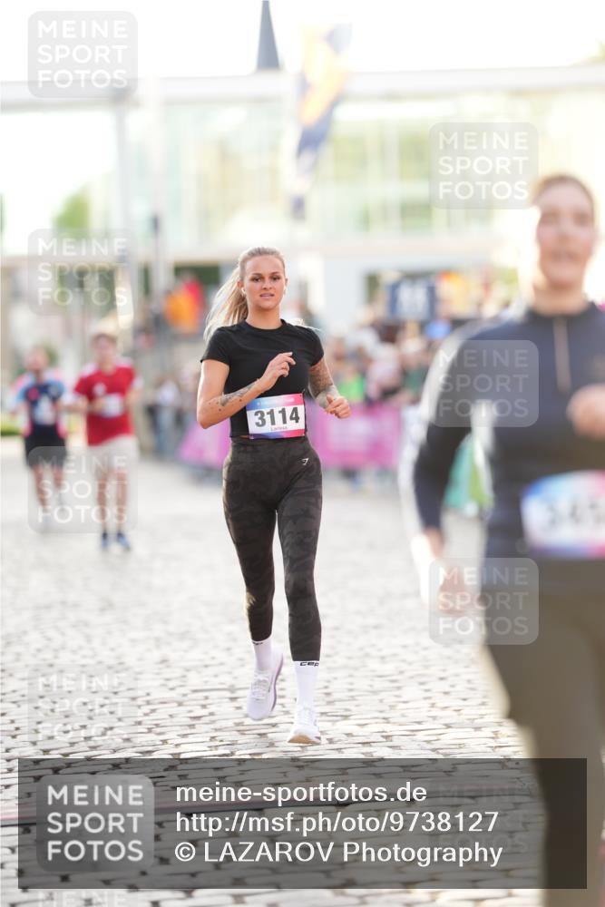 12.06.2026 - Holstenköstenlauf LAZAROV Photography http://msf.ph/oto/9738127 12.06.2026 20:06:13 Laufen 3114, 3395, 3458, 4801, 4807 meine-sportfotos.de