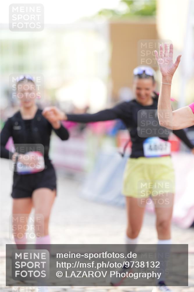 12.06.2026 - Holstenköstenlauf LAZAROV Photography http://msf.ph/oto/9738132 12.06.2026 20:06:09 Laufen 3031, 3114, 3282, 3395, 3458, 4801, 4807 meine-sportfotos.de