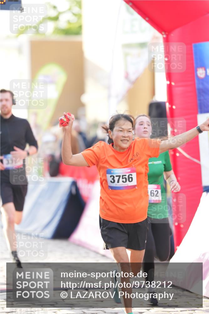 12.06.2026 - Holstenköstenlauf LAZAROV Photography http://msf.ph/oto/9738212 12.06.2026 20:04:52 Laufen 3357, 3756, 3837, 4162 meine-sportfotos.de