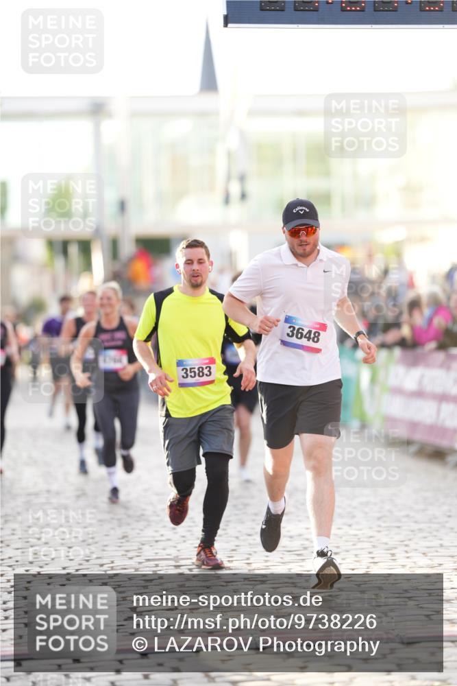12.06.2026 - Holstenköstenlauf LAZAROV Photography http://msf.ph/oto/9738226 12.06.2026 20:04:38 Laufen 3583, 3975, 4190, 4547, 4549, 4766 meine-sportfotos.de
