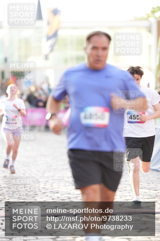 12.06.2026 - Holstenköstenlauf LAZAROV Photography http://msf.ph/oto/9738233 12.06.2026 20:04:32 Laufen 4190, 4415, 4850 meine-sportfotos.de