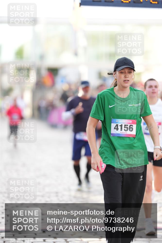 12.06.2026 - Holstenköstenlauf LAZAROV Photography http://msf.ph/oto/9738246 12.06.2026 20:04:19 Laufen 3179, 3279, 3957, 4156, 4456 meine-sportfotos.de