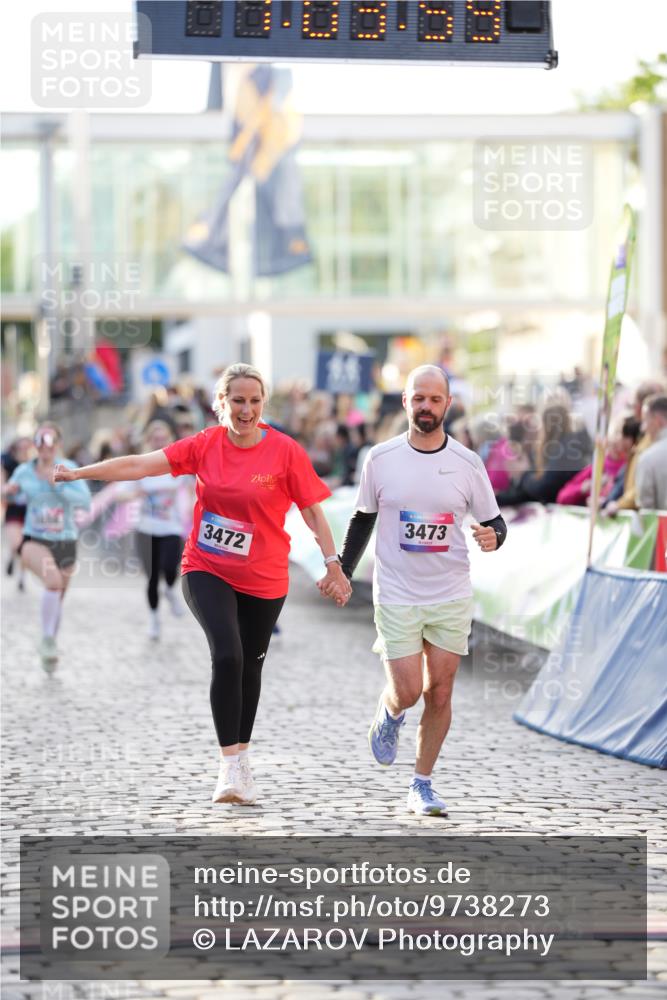 12.06.2026 - Holstenköstenlauf LAZAROV Photography http://msf.ph/oto/9738273 12.06.2026 20:03:58 Laufen 3472, 3473, 3620, 3621, 3856, 3857 meine-sportfotos.de
