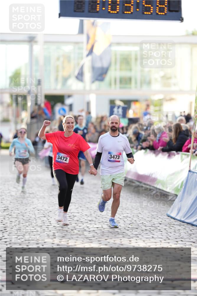 12.06.2026 - Holstenköstenlauf LAZAROV Photography http://msf.ph/oto/9738275 12.06.2026 20:03:57 Laufen 3472, 3473, 3856, 3857 meine-sportfotos.de