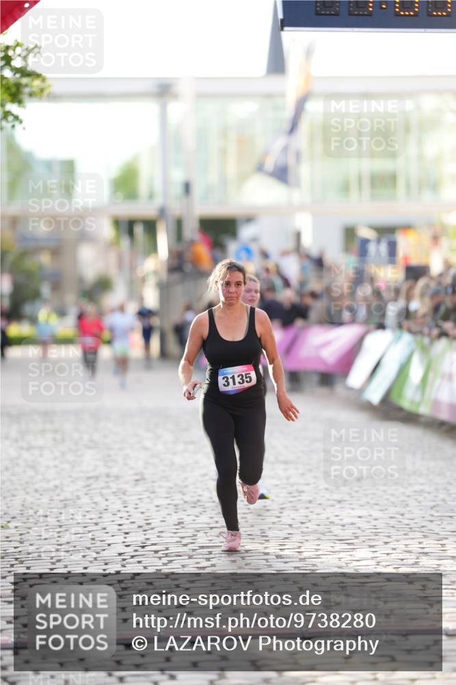 12.06.2026 - Holstenköstenlauf LAZAROV Photography http://msf.ph/oto/9738280 12.06.2026 20:03:48 Laufen 3135, 3469, 3592, 3939, 3974 meine-sportfotos.de