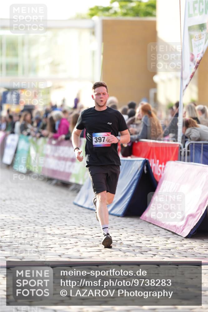 12.06.2026 - Holstenköstenlauf LAZAROV Photography http://msf.ph/oto/9738283 12.06.2026 20:03:45 Laufen 3135, 3507, 3592, 3939, 3974 meine-sportfotos.de