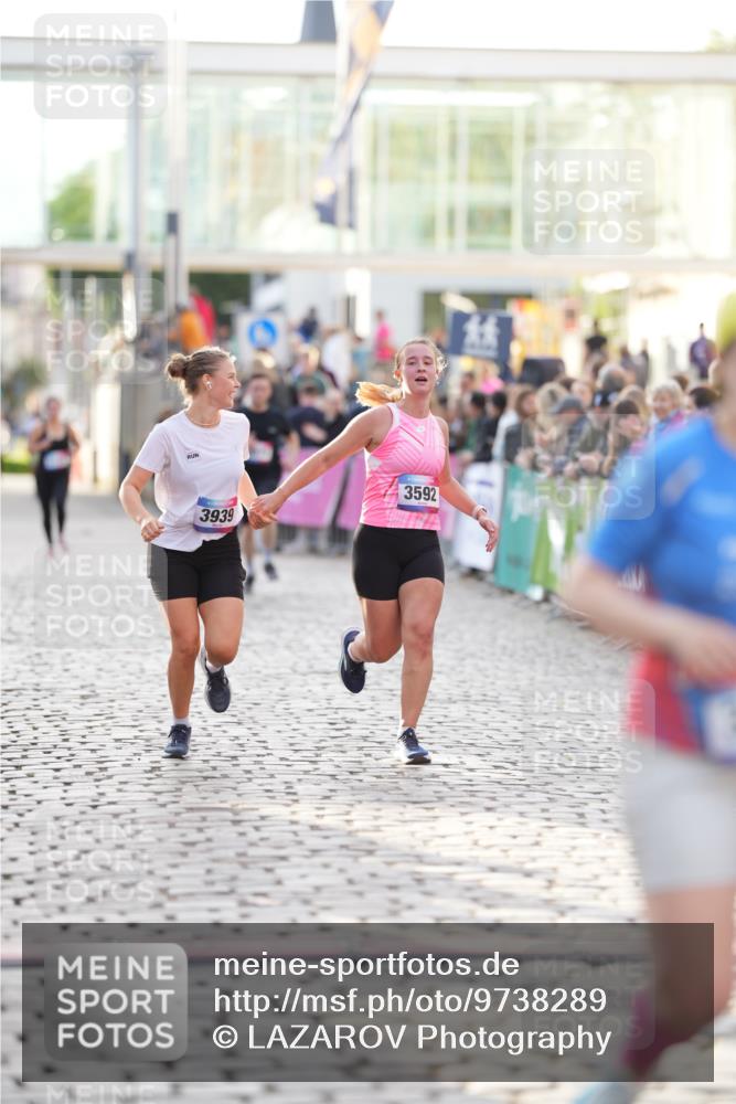 12.06.2026 - Holstenköstenlauf LAZAROV Photography http://msf.ph/oto/9738289 12.06.2026 20:03:40 Laufen 3169, 3319, 3507, 3592, 3939, 4194, 4196, 4847 meine-sportfotos.de