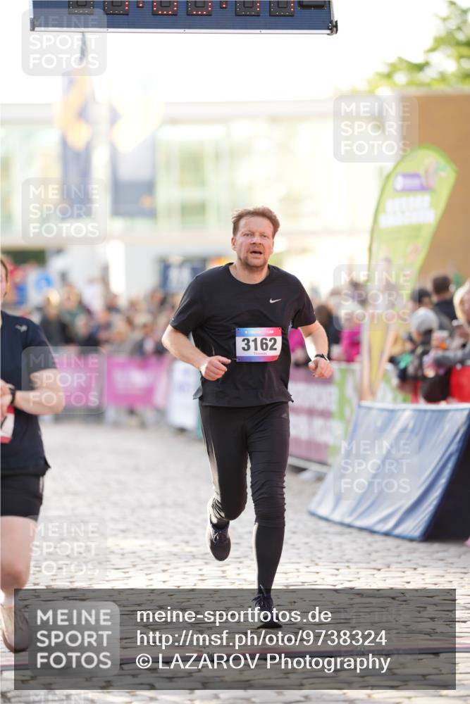 12.06.2026 - Holstenköstenlauf LAZAROV Photography http://msf.ph/oto/9738324 12.06.2026 20:03:10 Laufen 3162, 3268, 3897 meine-sportfotos.de
