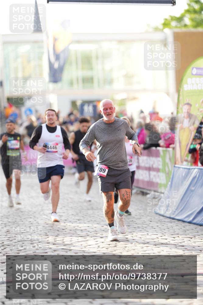 12.06.2026 - Holstenköstenlauf LAZAROV Photography http://msf.ph/oto/9738377 12.06.2026 20:02:20 Laufen 3008, 3009, 3041, 3789, 4426, 4446, 4523, 4731, 4808 meine-sportfotos.de