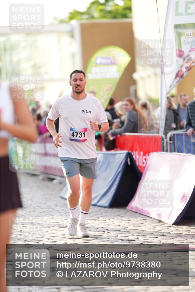12.06.2026 - Holstenköstenlauf LAZAROV Photography http://msf.ph/oto/9738380 12.06.2026 20:02:17 Laufen 3041, 3131, 3789, 4523, 4731 meine-sportfotos.de