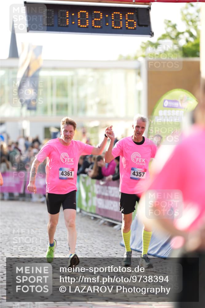12.06.2026 - Holstenköstenlauf LAZAROV Photography http://msf.ph/oto/9738394 12.06.2026 20:02:05 Laufen 3166, 3167, 3485, 3766, 3950, 4352, 4357, 4358, 4361 meine-sportfotos.de