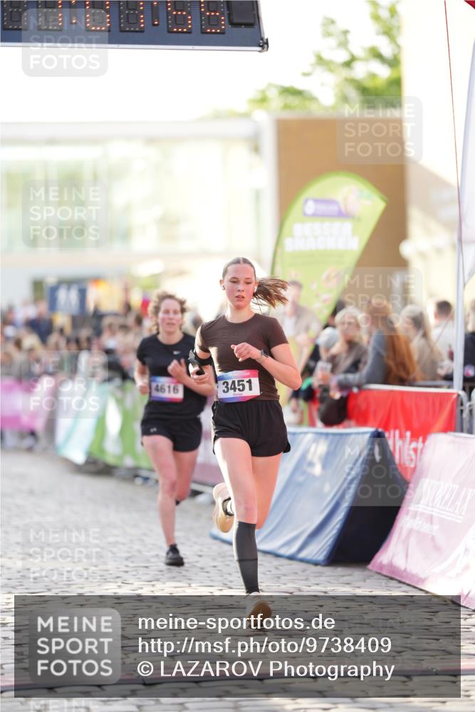12.06.2026 - Holstenköstenlauf LAZAROV Photography http://msf.ph/oto/9738409 12.06.2026 20:01:54 Laufen 3085, 3451, 3626, 4066, 4362, 4616, 4748 meine-sportfotos.de