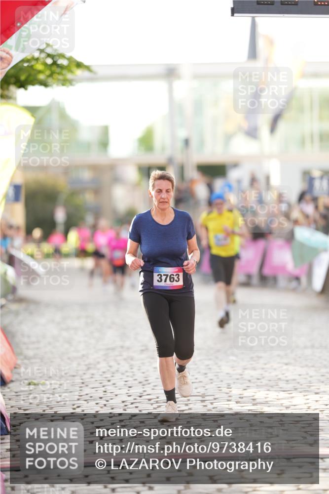 12.06.2026 - Holstenköstenlauf LAZAROV Photography http://msf.ph/oto/9738416 12.06.2026 20:01:46 Laufen 3626, 3763, 4243 meine-sportfotos.de