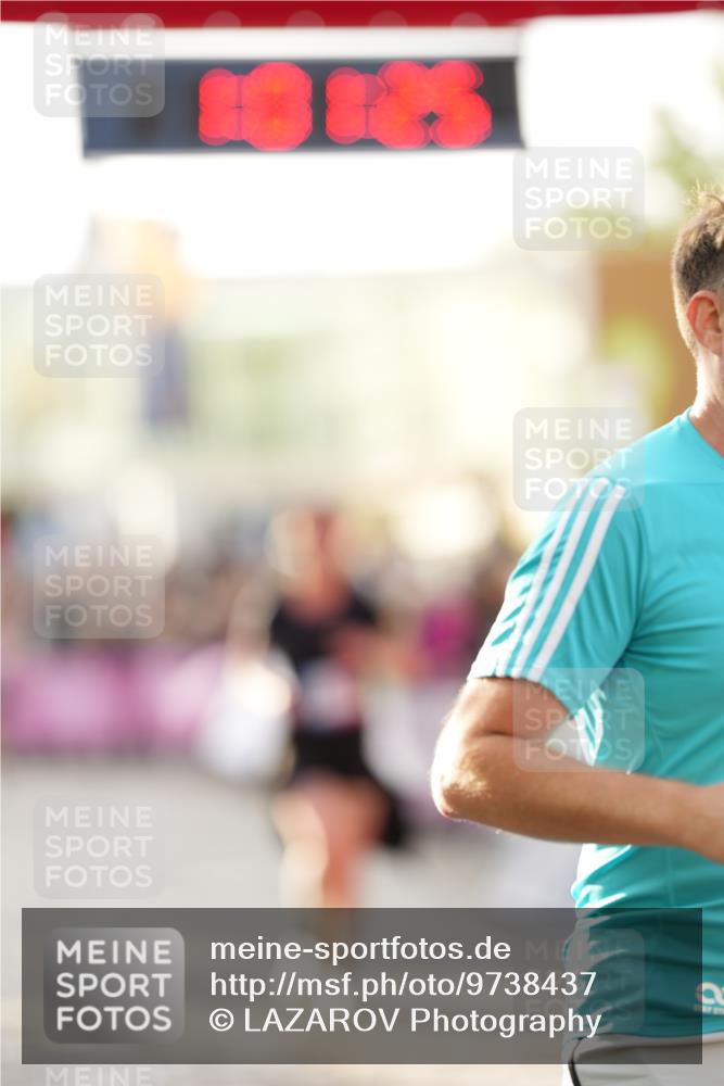 12.06.2026 - Holstenköstenlauf LAZAROV Photography http://msf.ph/oto/9738437 12.06.2026 20:01:24 Laufen 3079, 3122, 3921, 4223, 4579, 4878, 4880 meine-sportfotos.de