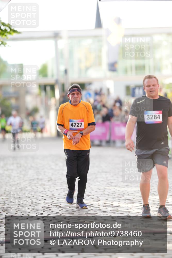 12.06.2026 - Holstenköstenlauf LAZAROV Photography http://msf.ph/oto/9738460 12.06.2026 20:01:01 Laufen 3284, 4439, 4727, 4931 meine-sportfotos.de