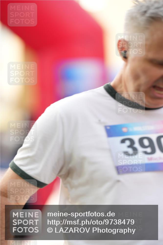 12.06.2026 - Holstenköstenlauf LAZAROV Photography http://msf.ph/oto/9738479 12.06.2026 20:00:44 Laufen 3825, 3907, 4382, 4427, 4743, 4890, 4922 meine-sportfotos.de