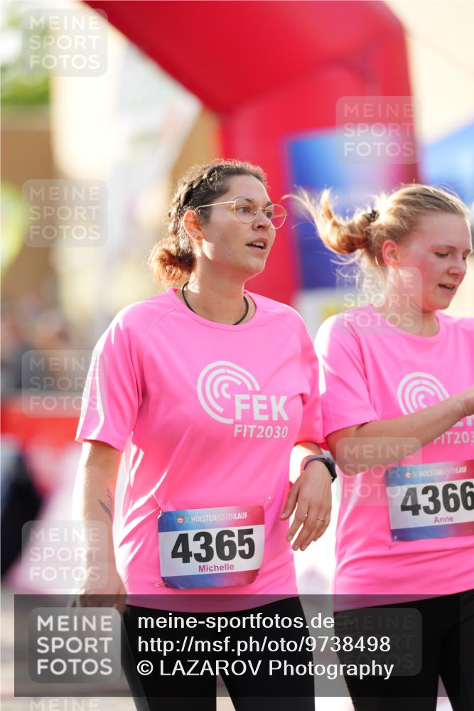 12.06.2026 - Holstenköstenlauf LAZAROV Photography http://msf.ph/oto/9738498 12.06.2026 20:00:28 Laufen 3087, 3154, 3566, 4246, 4365, 4366, 4805, 4933 meine-sportfotos.de