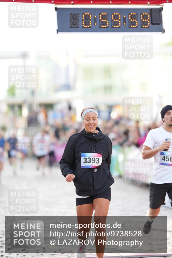12.06.2026 - Holstenköstenlauf LAZAROV Photography http://msf.ph/oto/9738528 12.06.2026 19:59:58 Laufen 3393, 3835, 4565, 4824 meine-sportfotos.de