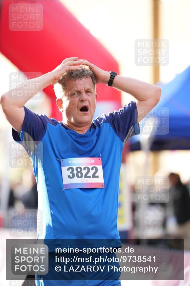 12.06.2026 - Holstenköstenlauf LAZAROV Photography http://msf.ph/oto/9738541 12.06.2026 19:59:46 Laufen 3822, 4537 meine-sportfotos.de