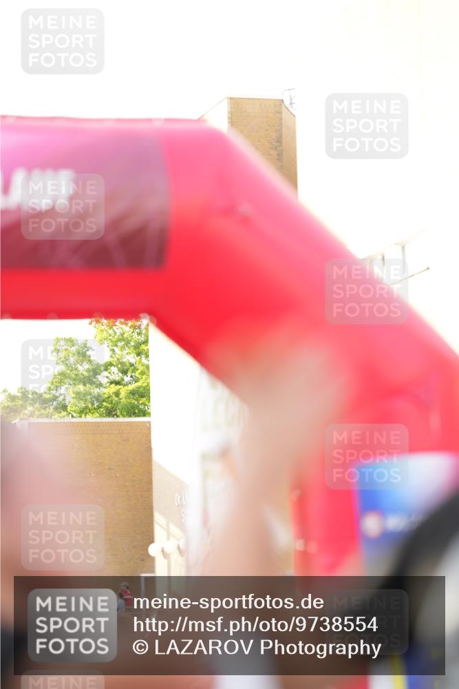 12.06.2026 - Holstenköstenlauf LAZAROV Photography http://msf.ph/oto/9738554 12.06.2026 19:59:35 Laufen 3065, 3230, 3231, 3749, 4180, 4682 meine-sportfotos.de